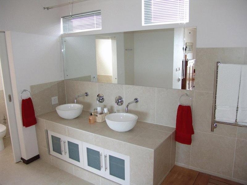 Crayfish Lodge Sea & Country Guest House 47/47