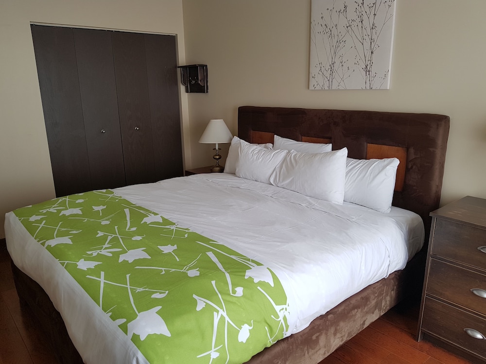 Sunset Resorts Canmore 12/50