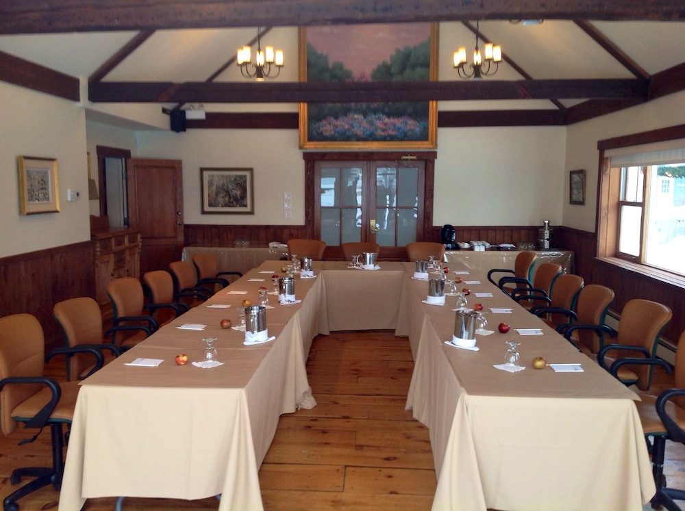 Auberge Handfield 30/50