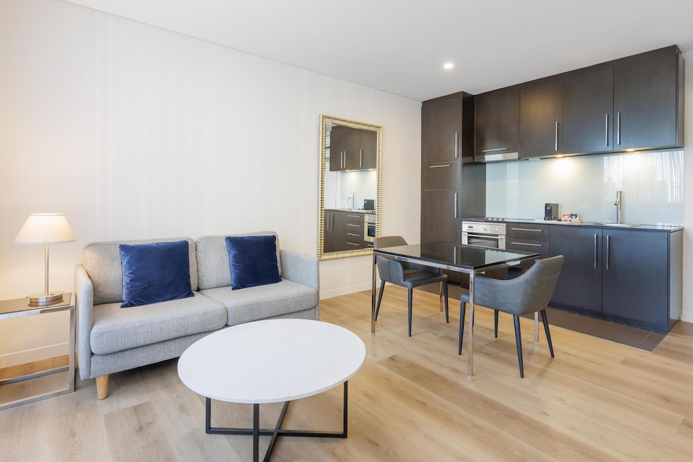 Oaks Melbourne on Collins Suites، ملبورن 31/50