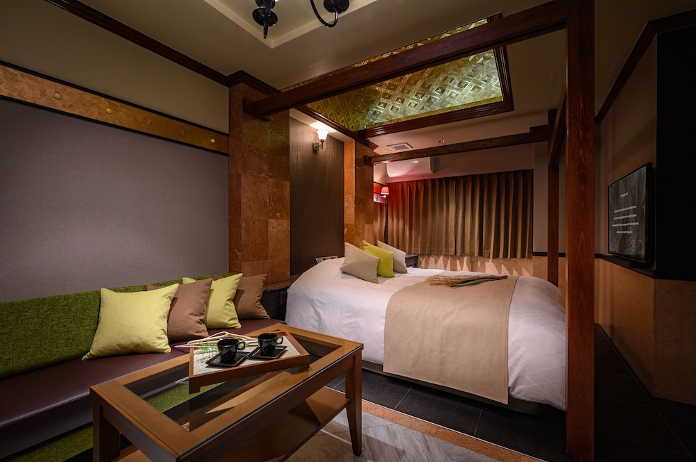 STANDARD, DOUBLE BED