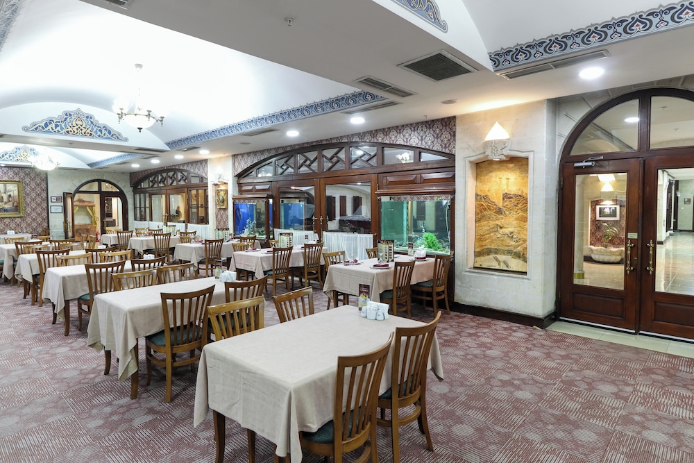 El Ruha Hotel 35/50