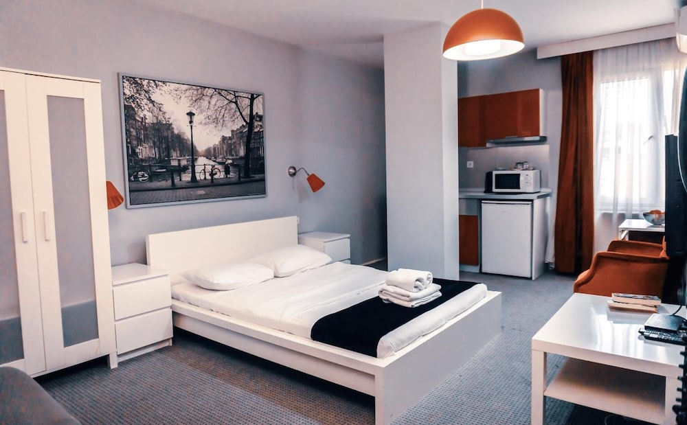 Arkem 1 Hotel 26/55