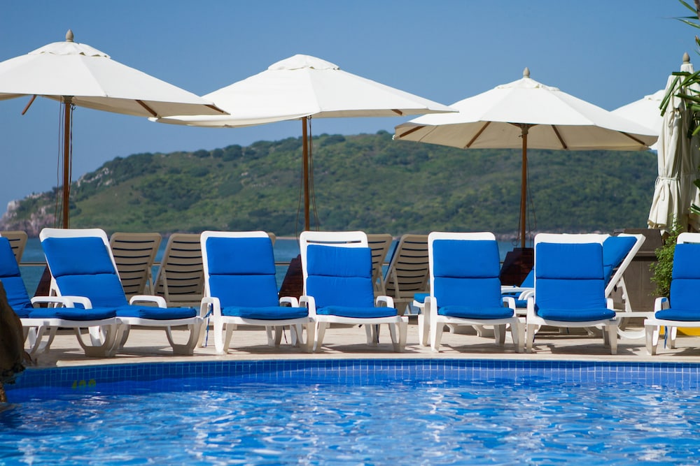 Royal Villas Resort Hotel 10/65