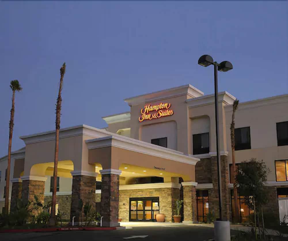 Hampton Inn & Suites Chino Hills 5/34