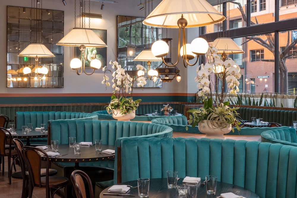 Fordson Hotel Unbound Collection by Hyatt 55/65
