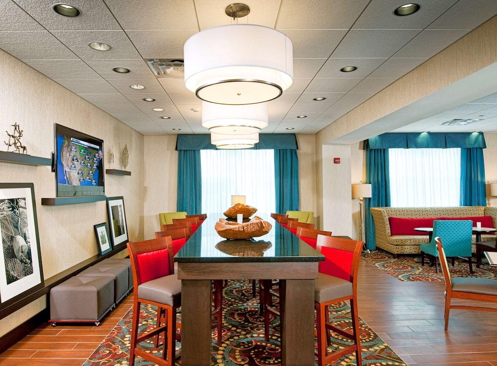 Hampton Inn Augusta 23/29