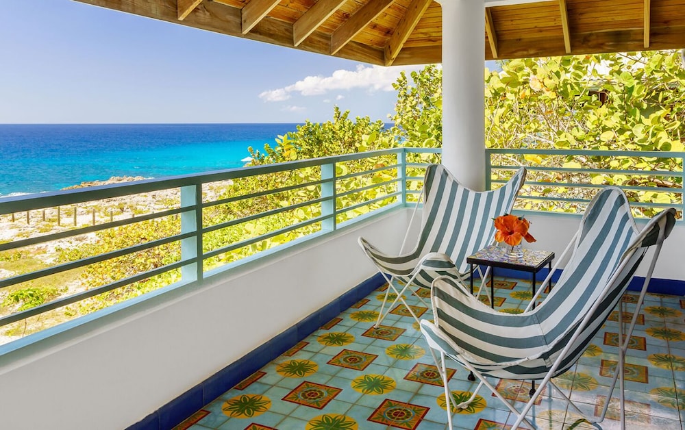HideAwhile 24/27