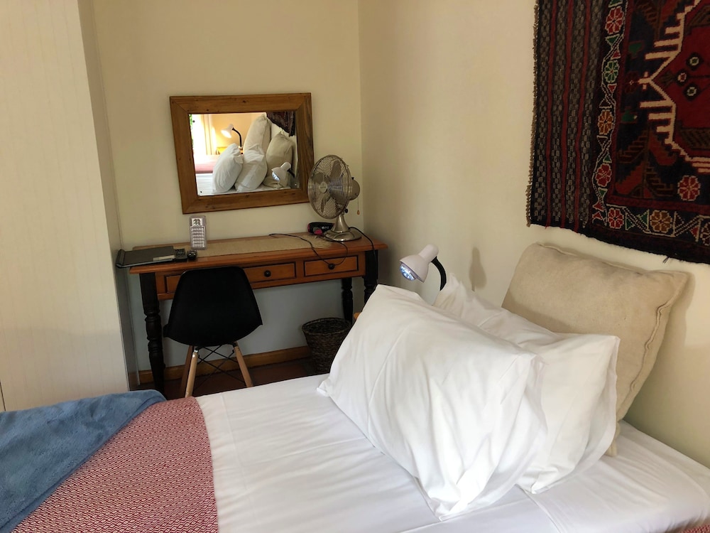 10 Alexander B&B 26/50