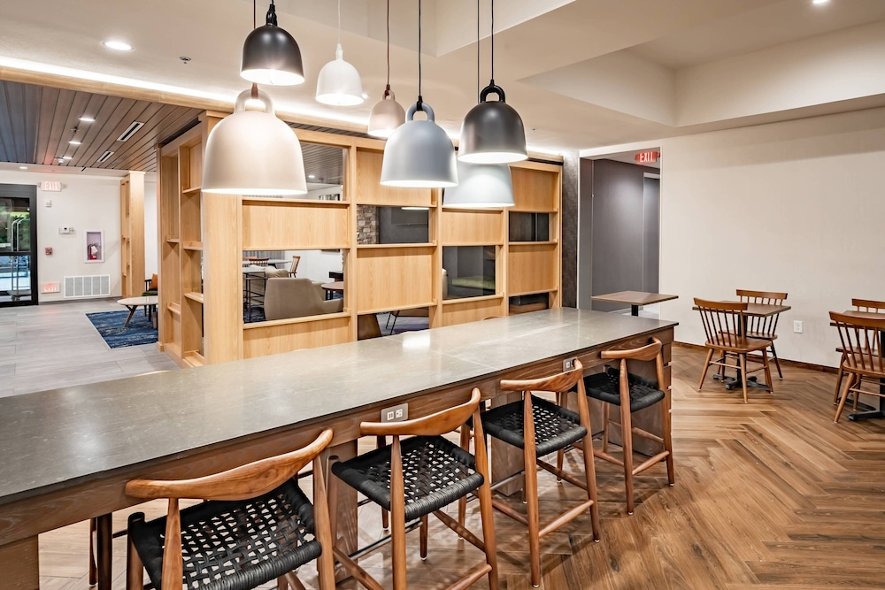 Fairfield Inn & Suites by Marriott Fort Worth Northeast 37/41