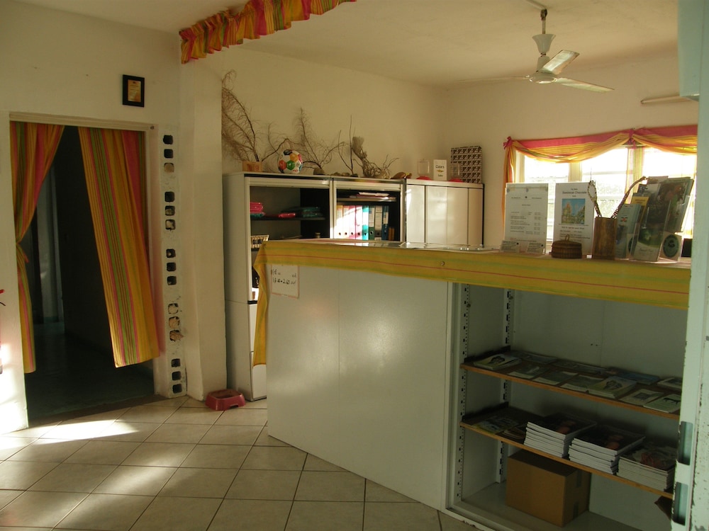 Tamarind Tree Hotel and Restaurant 2/50