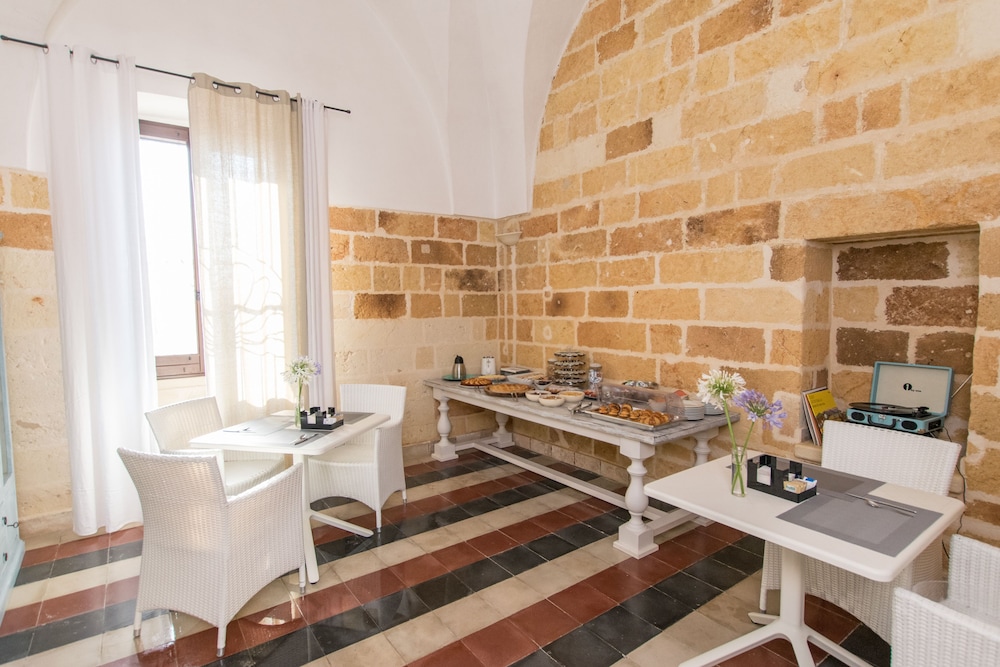 Masseria Mazzetta Salento 48/48