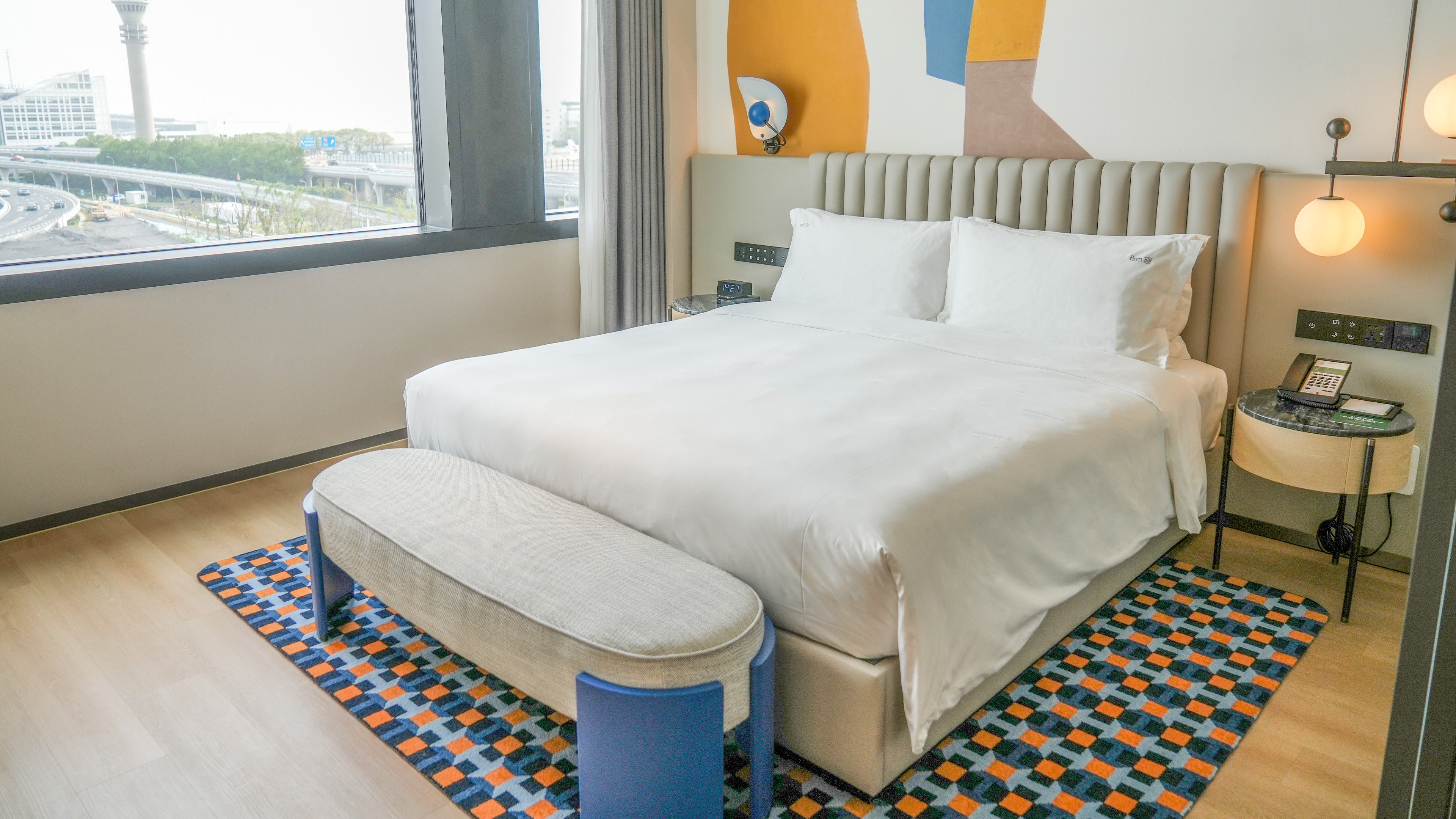Holiday Inn Shanghai Pudong Airport 10/50