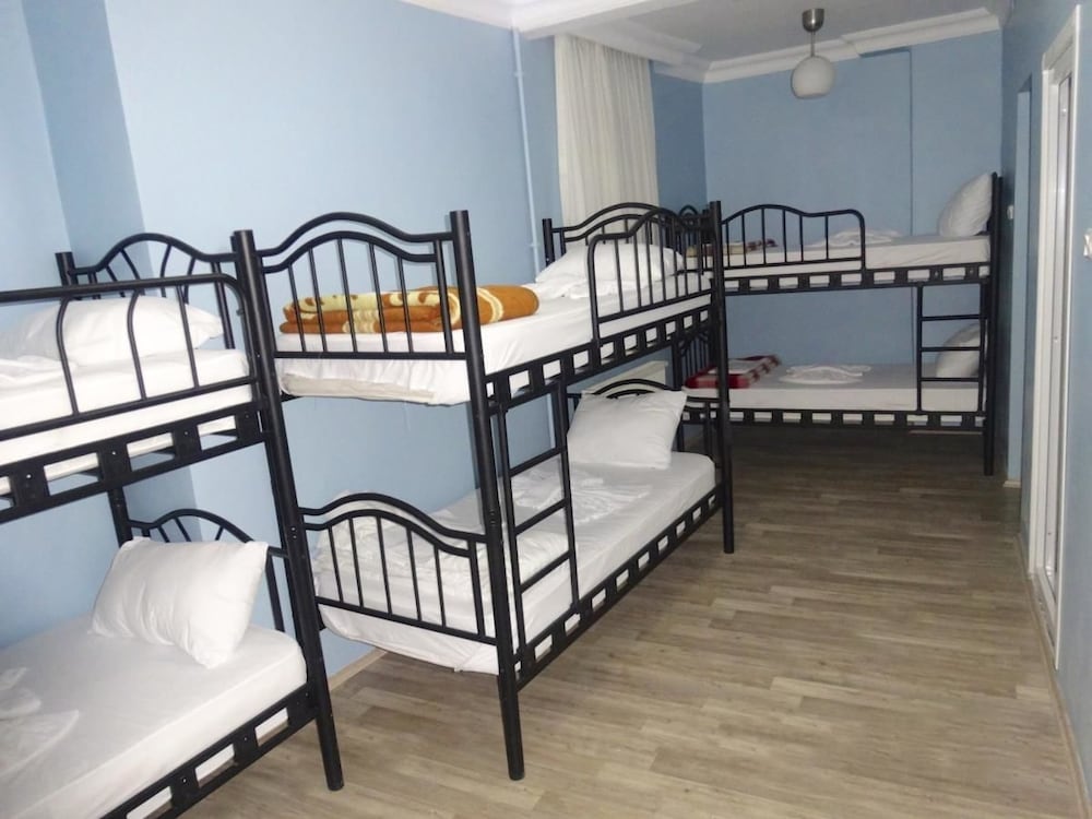 Avrasya Hostel 27/50