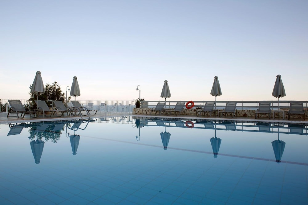 Asteris Hotel 55/61