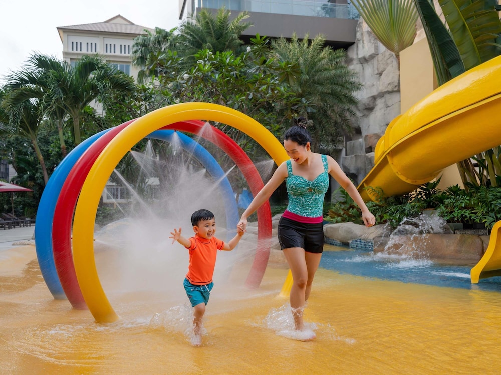 Mercure Pattaya Ocean Resort 66/70