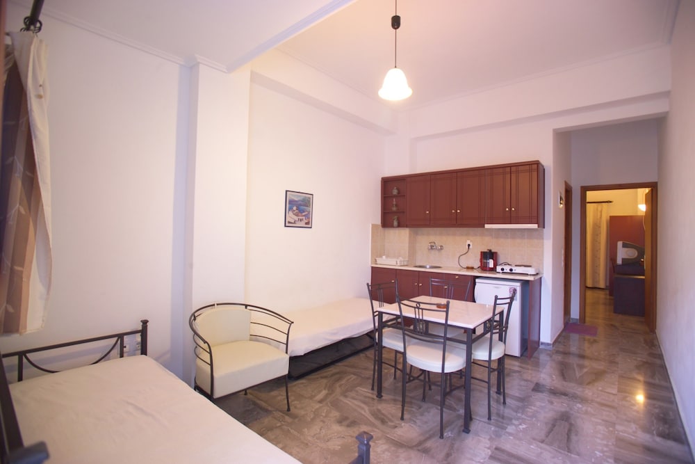 MARY HOTEL(Studios and Apartments) 42/55