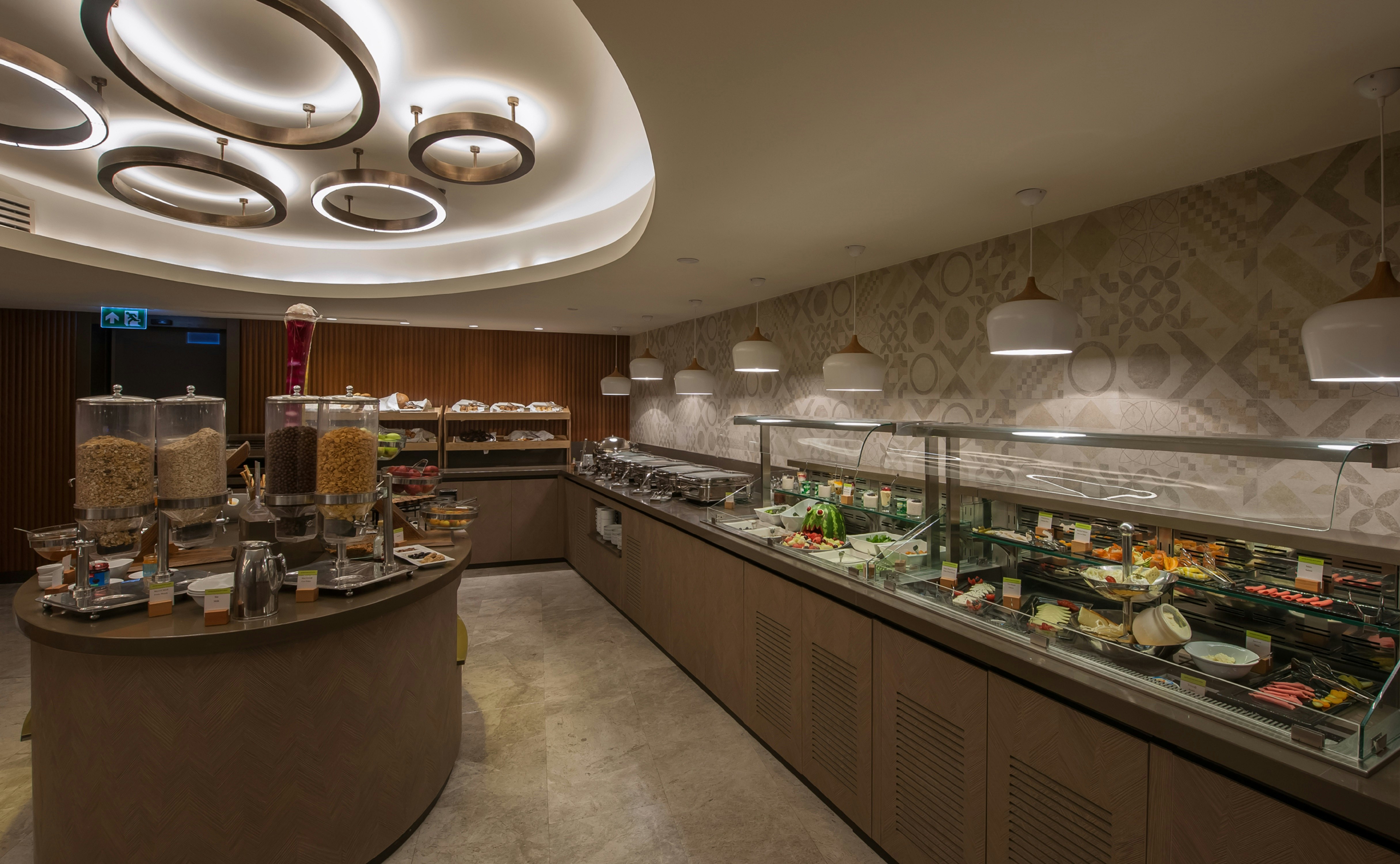 Doubletree By Hilton Hotel Istanbul Sirkeci 12/81