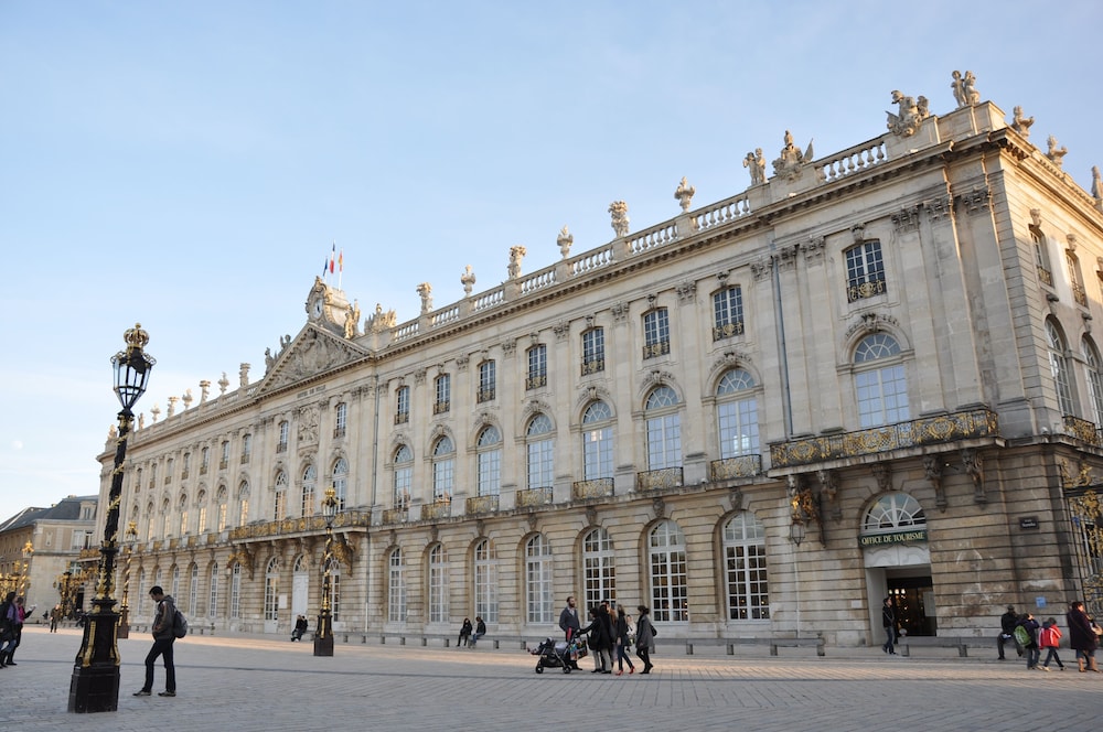 Grand De La Reine 3/55