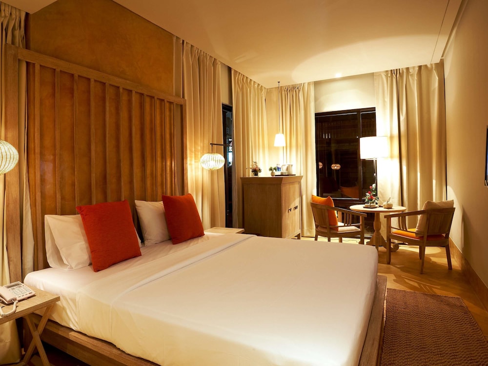 Mercure Samui Chaweng Tana 12/74