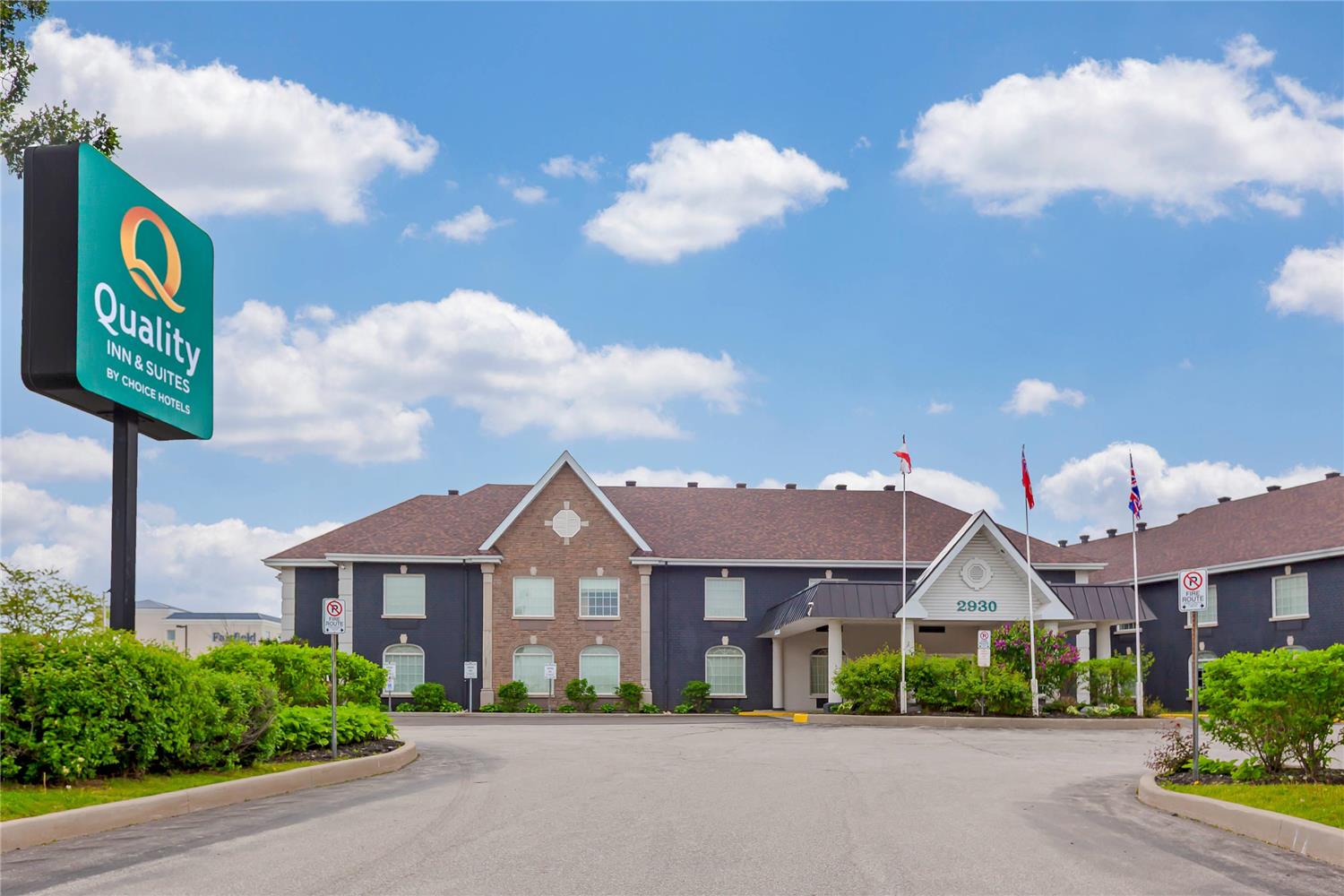 Quality Inn & Suites Oakville 2/26