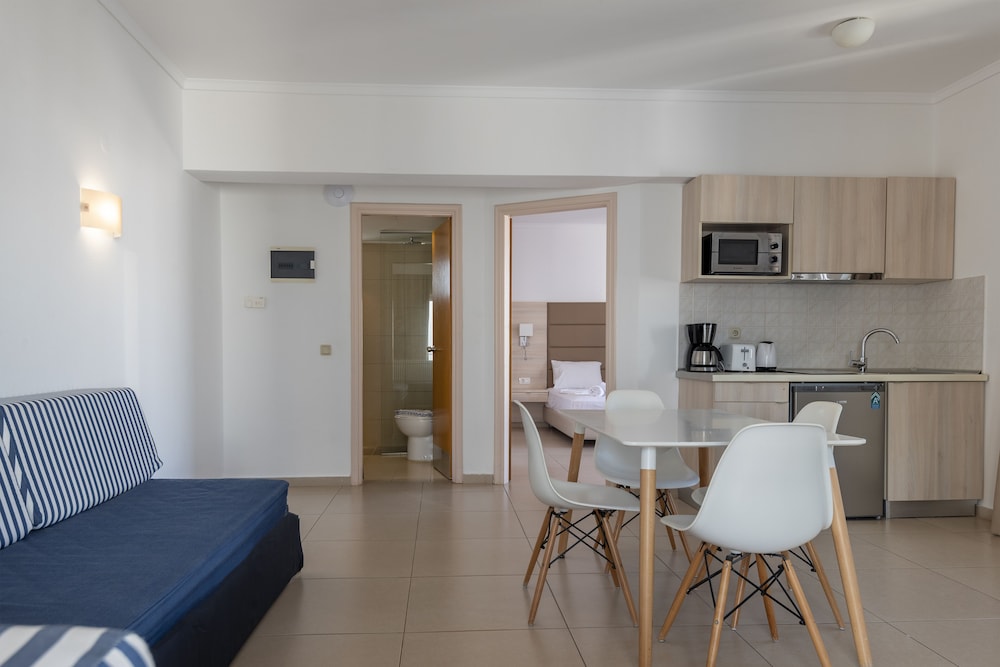 Aegean Blu Kos 29/39