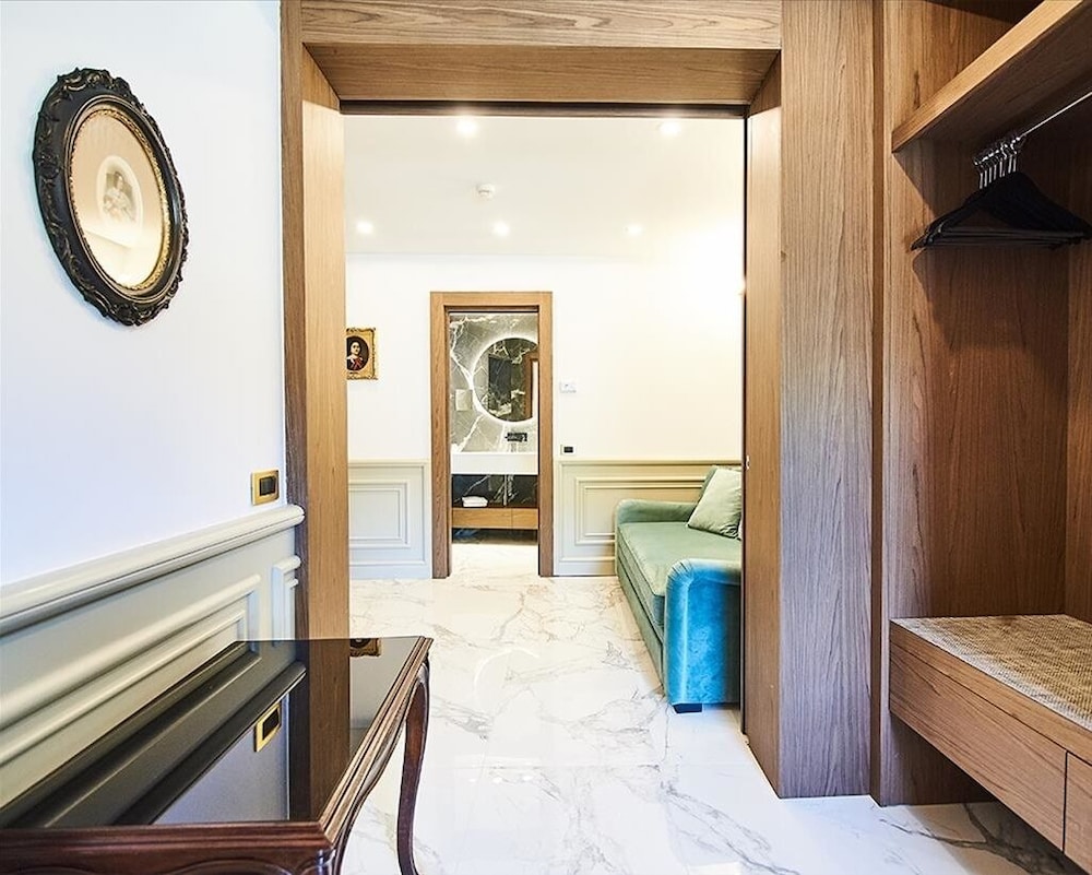 JUNIOR SUITE, EXECUTIVE