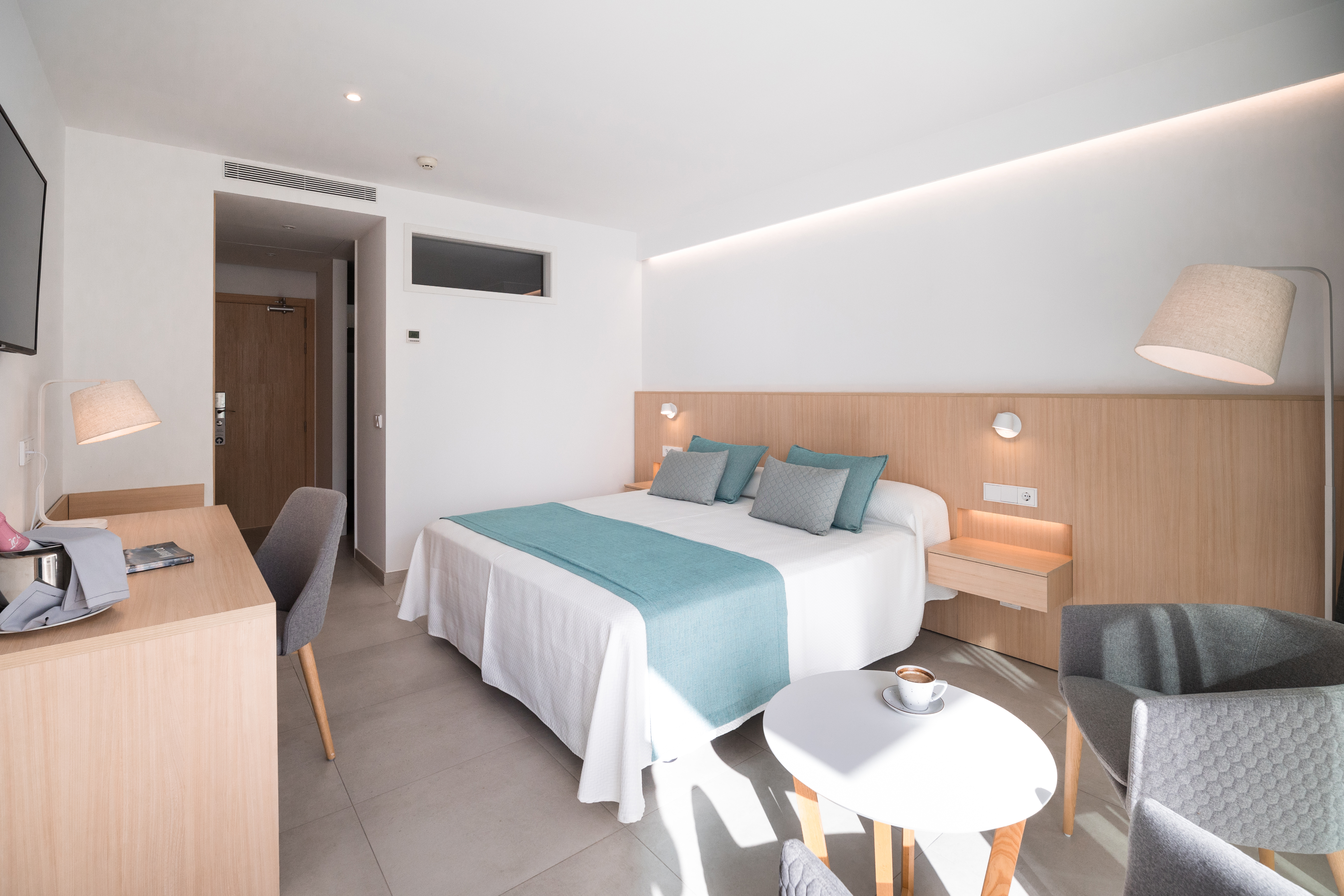 Hotel Petit Sagitario 17/50