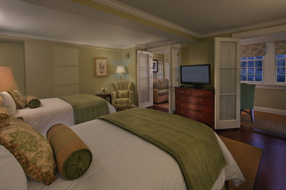 Inn on Boltwood 11/64