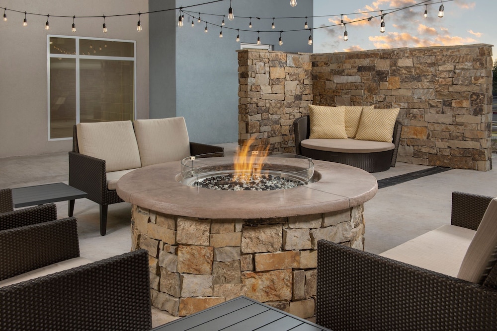 Residence Inn by Marriott Lubbock-University Area 42/72
