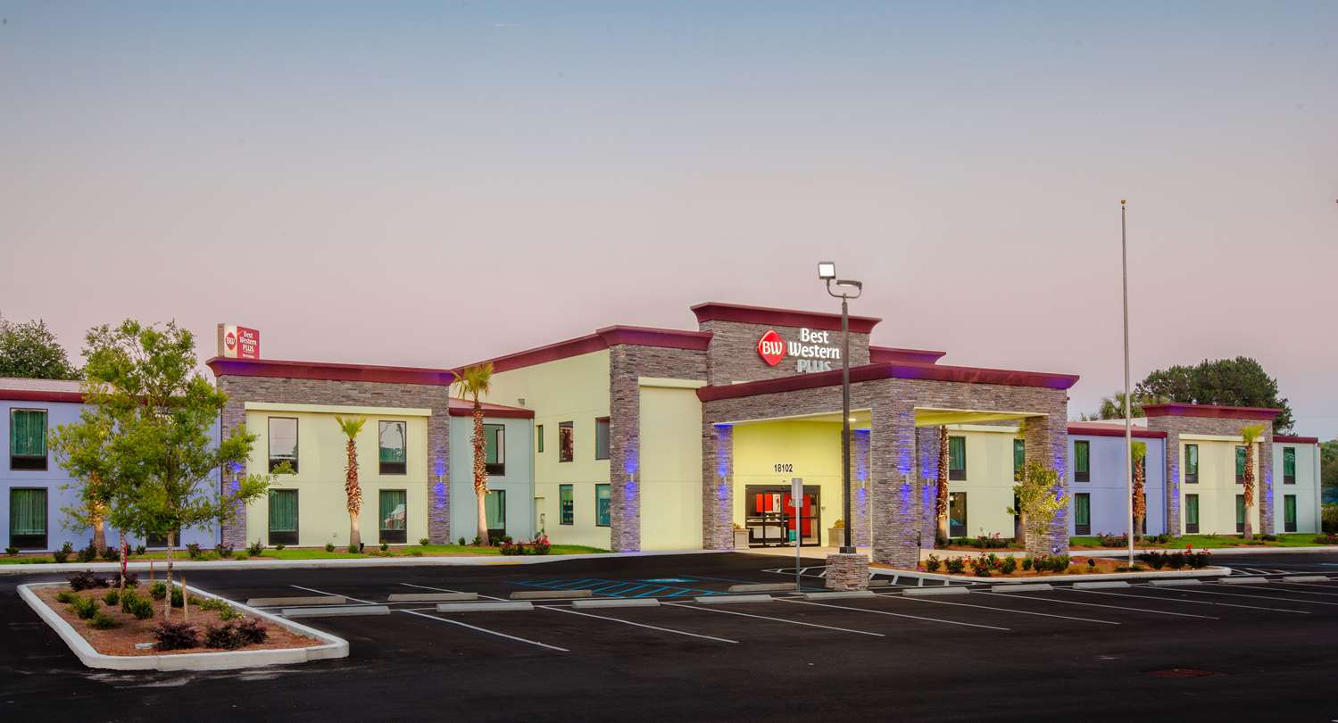 Best Western Plus Hardeeville Inn & Suites 1/10
