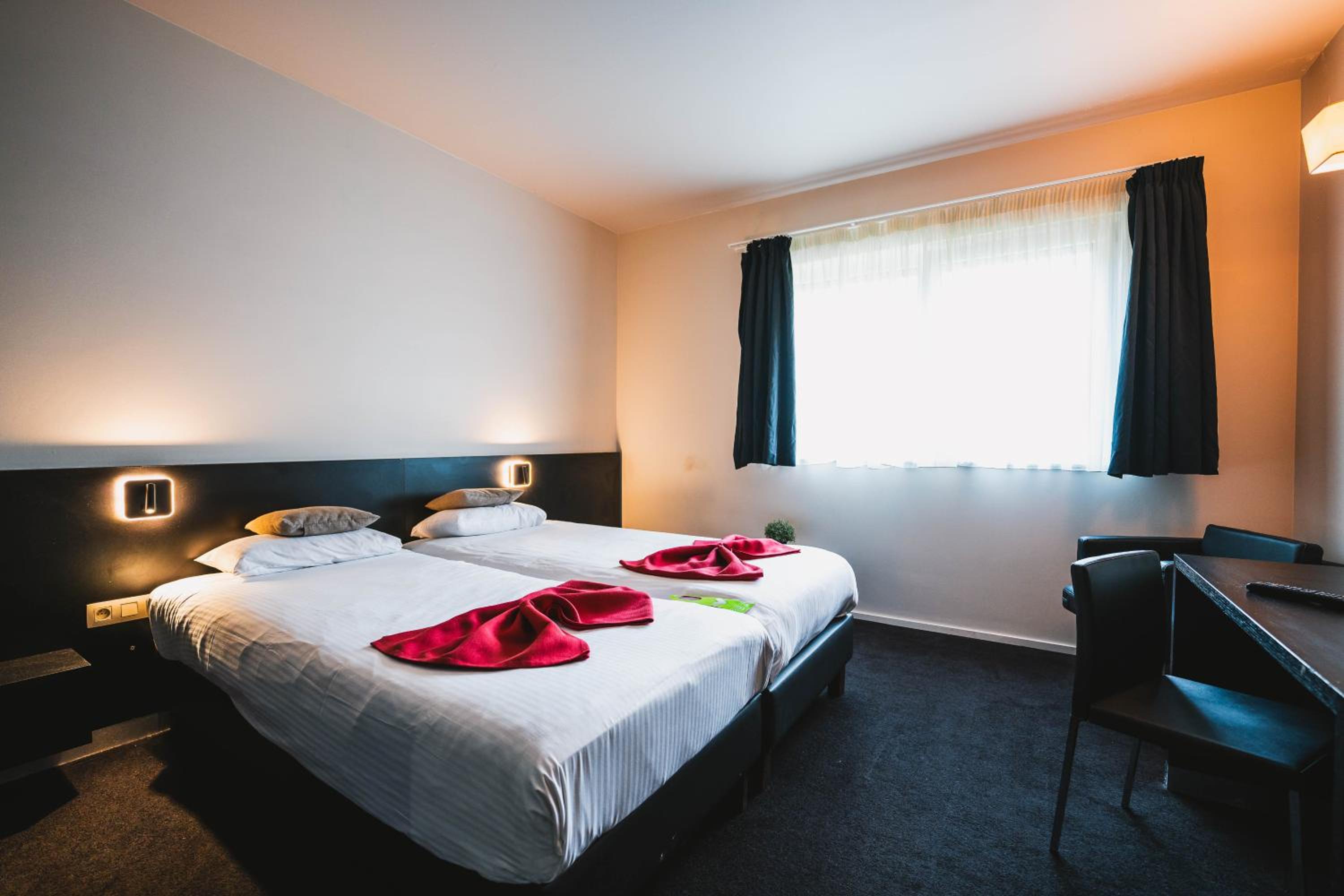 غرفة بسريرين منفصلين، Utopia Hotel 6/10
