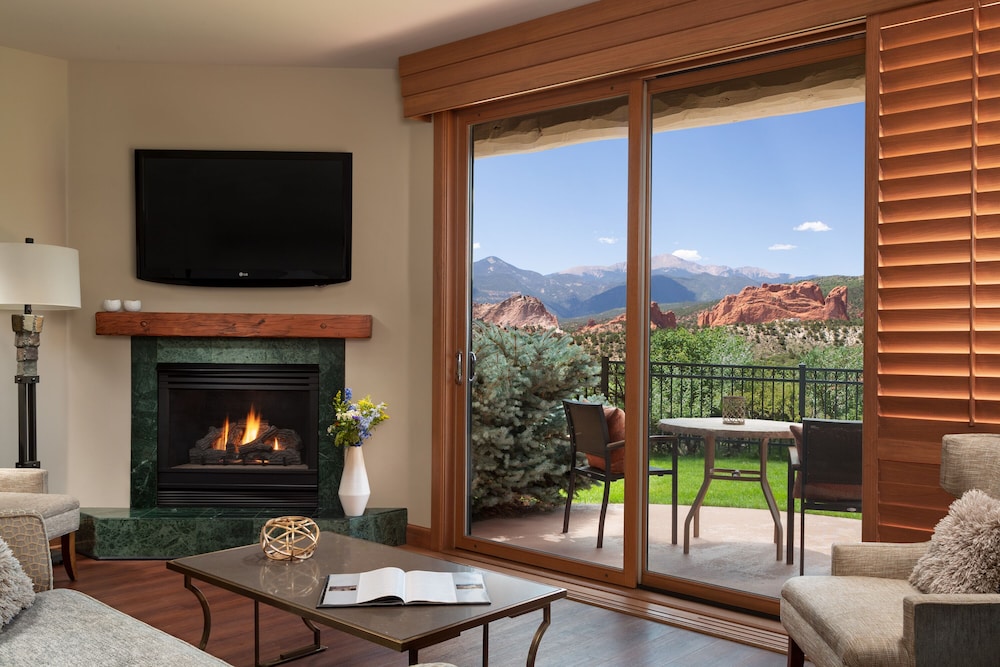 Garden Of The Gods Club And Resort 52/83