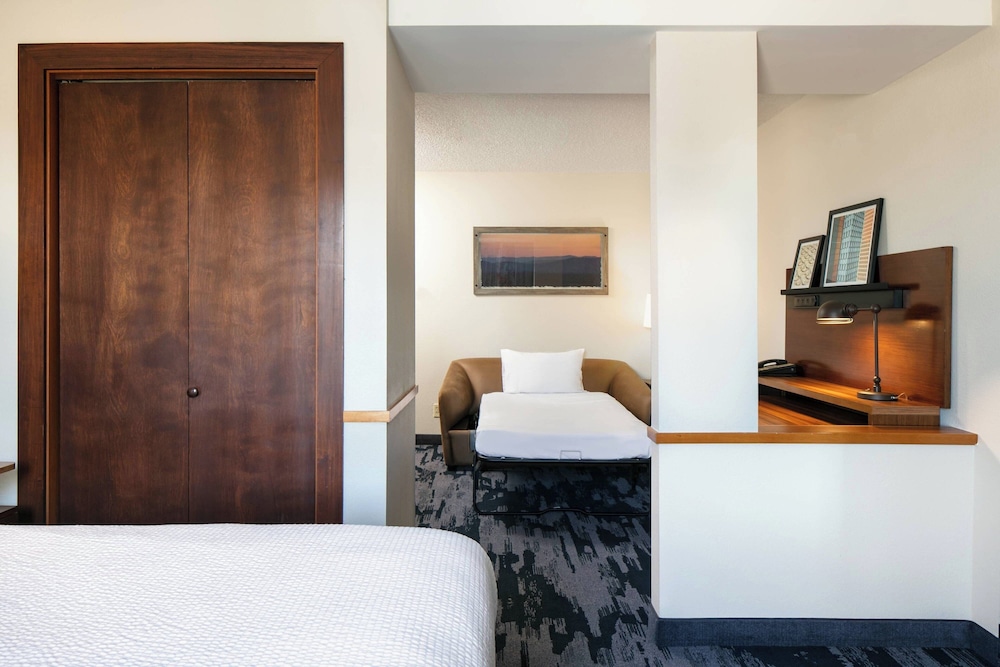 Room, King Bed, Sofa
