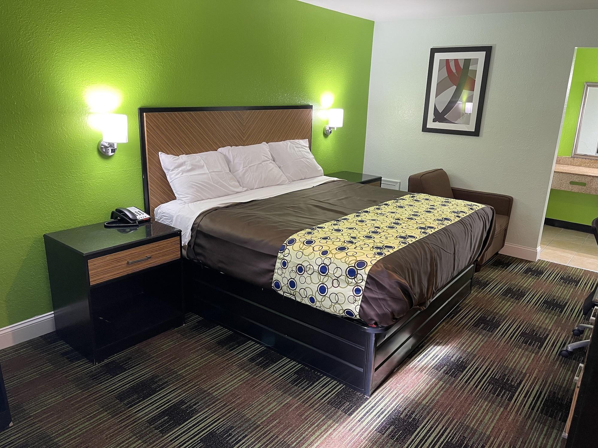 Bowers Hill Inn 16/19