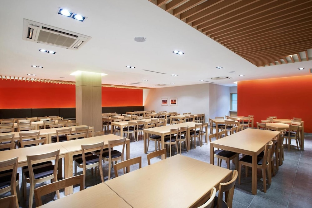 Hanwha Resorts Sanjeong Lake Annecy 32/47
