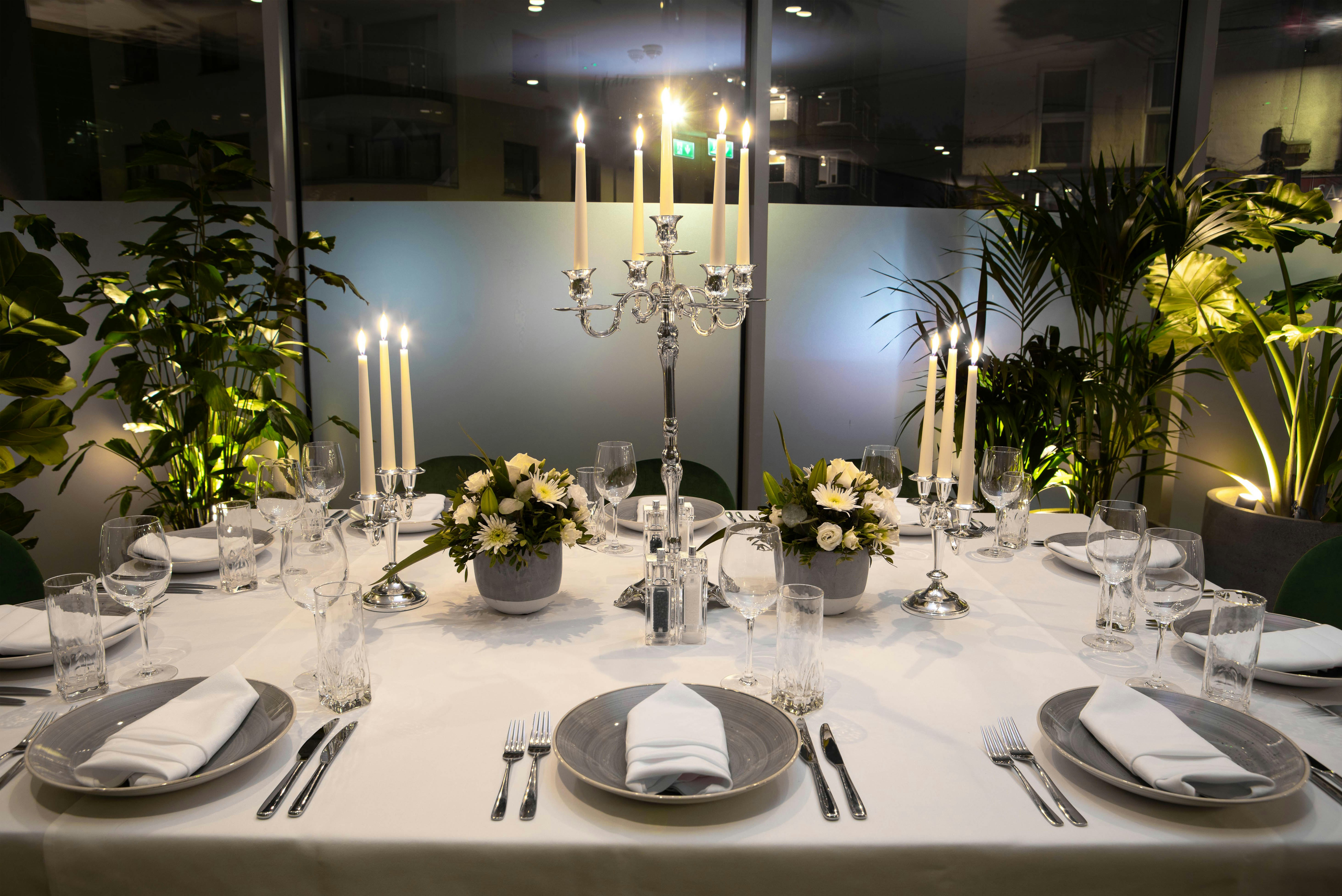 Holiday Inn London - Whitechapel by IHG 56/82