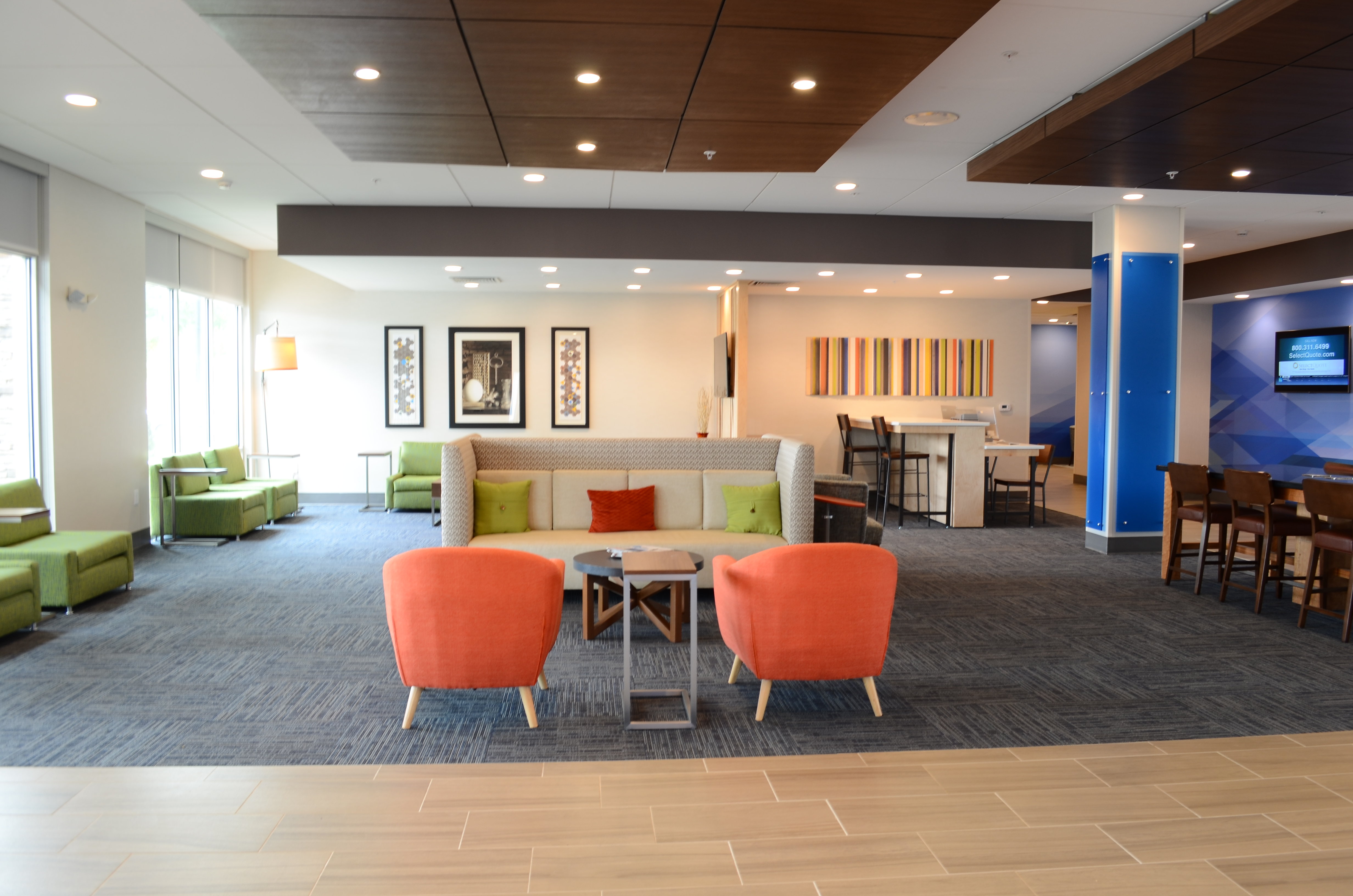 Holiday Inn Express Suites Charlotte Ne University Area 25/40