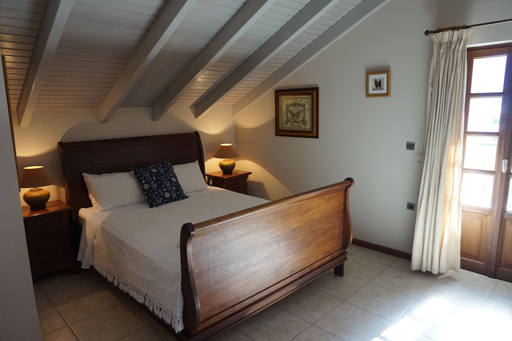 LOFT, EXECUTIVE, SUITE