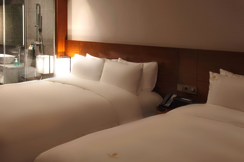 Top Cloud Hotel 18/47