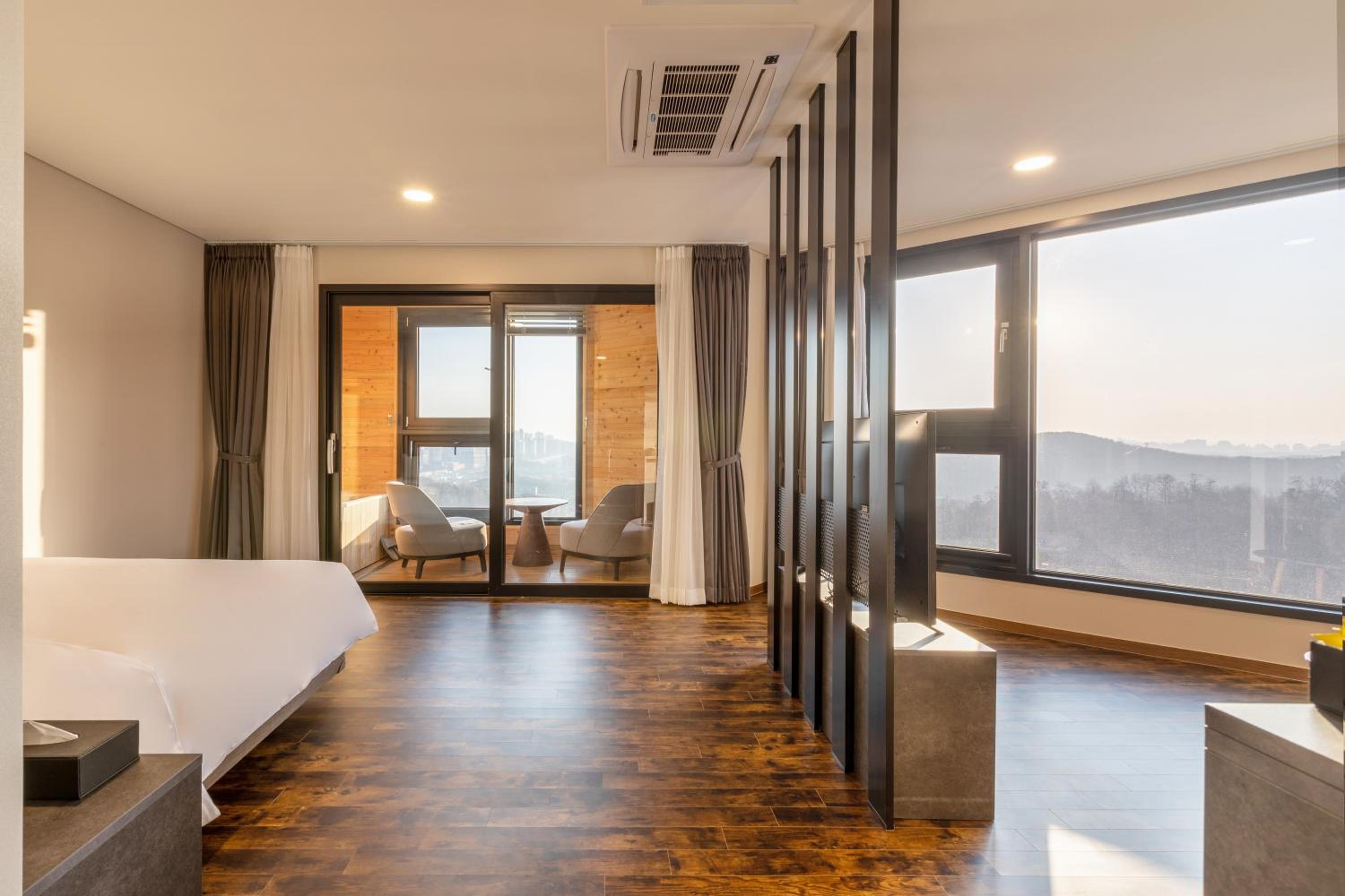 جناح عائلي بريميير، Urbanest Hotel 5/10