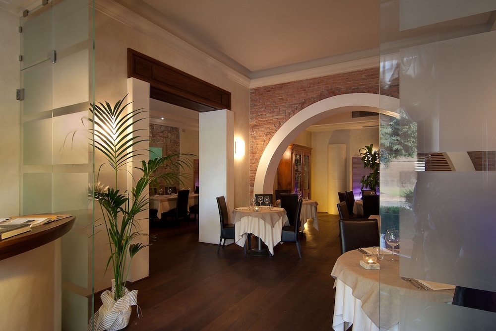 Albergo Celide 8/79