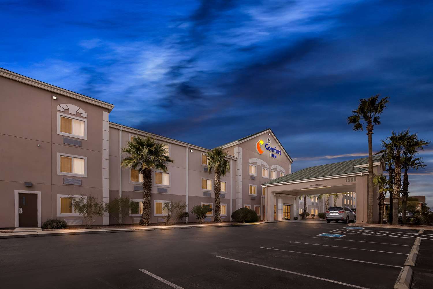Comfort Inn Tucson Central 7/50