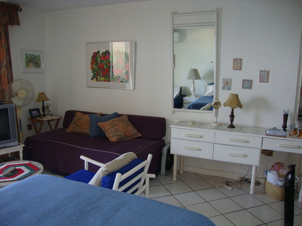 Sea Shell Beach Studio 23/50