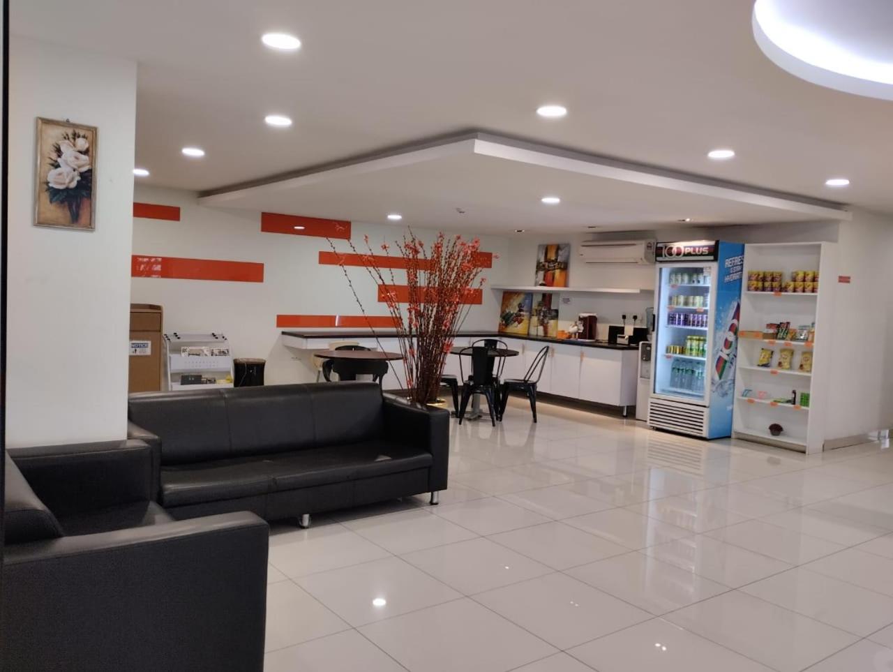 Orange Hotels Kuchai Lama 36/40