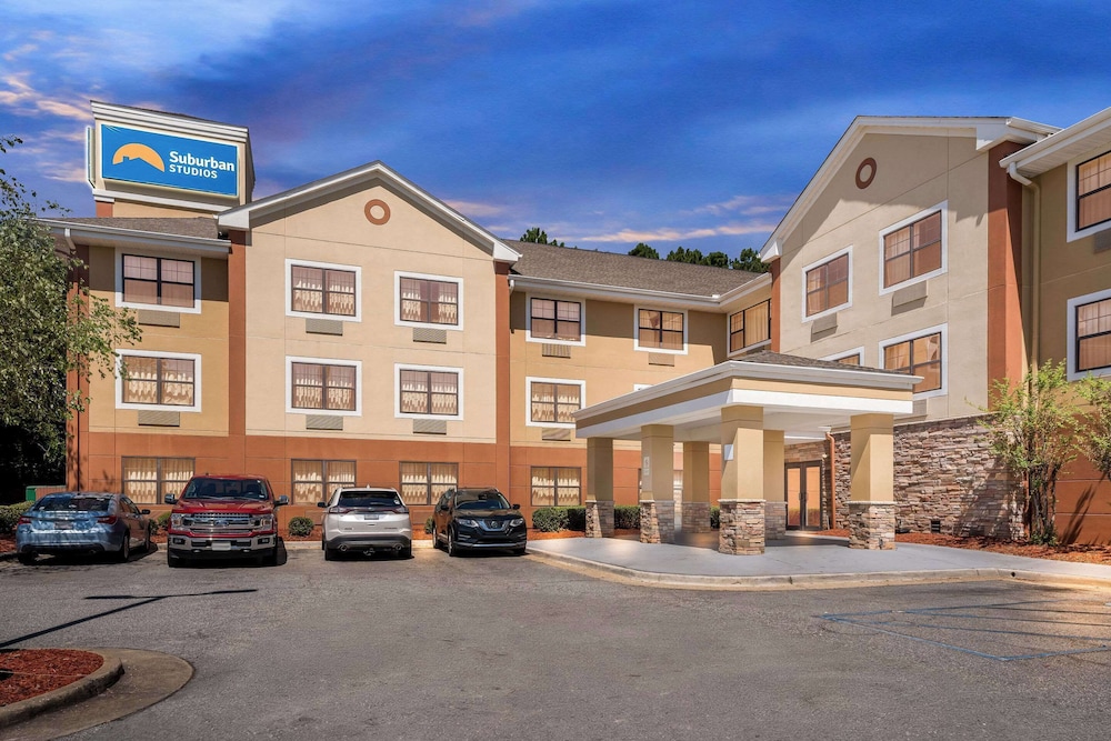 Suburban Studios Columbus Fort Benning Area 26/34