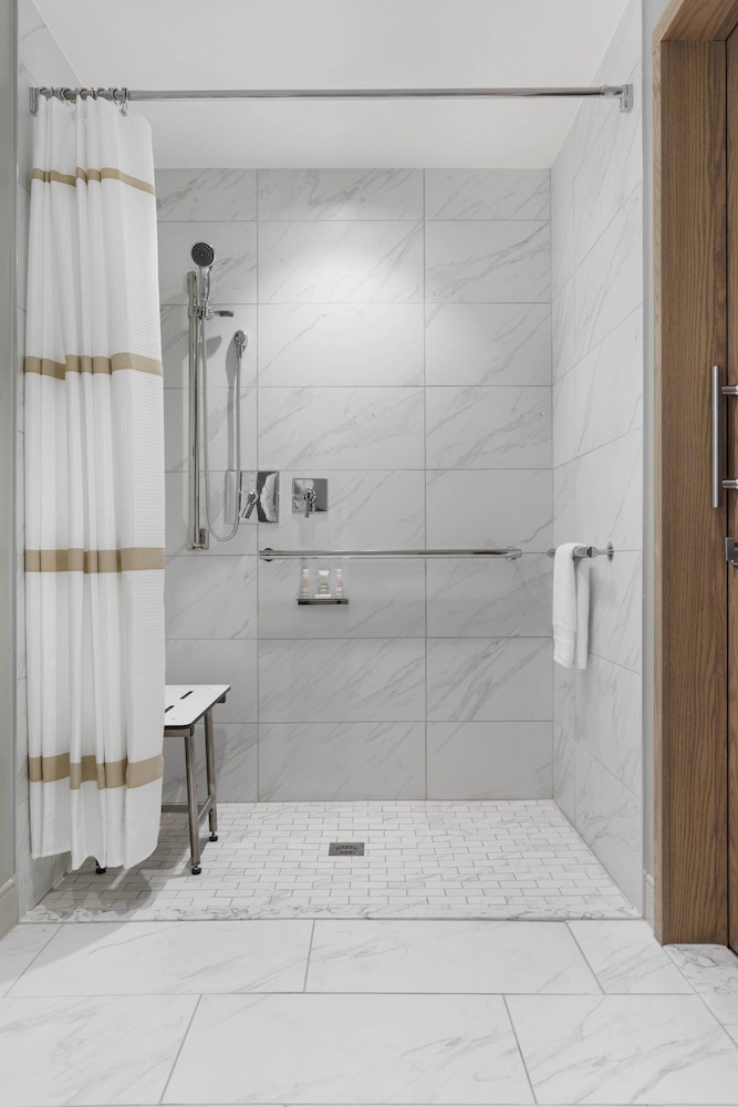 Marriott Virginia Beach Oceanfront 10/55