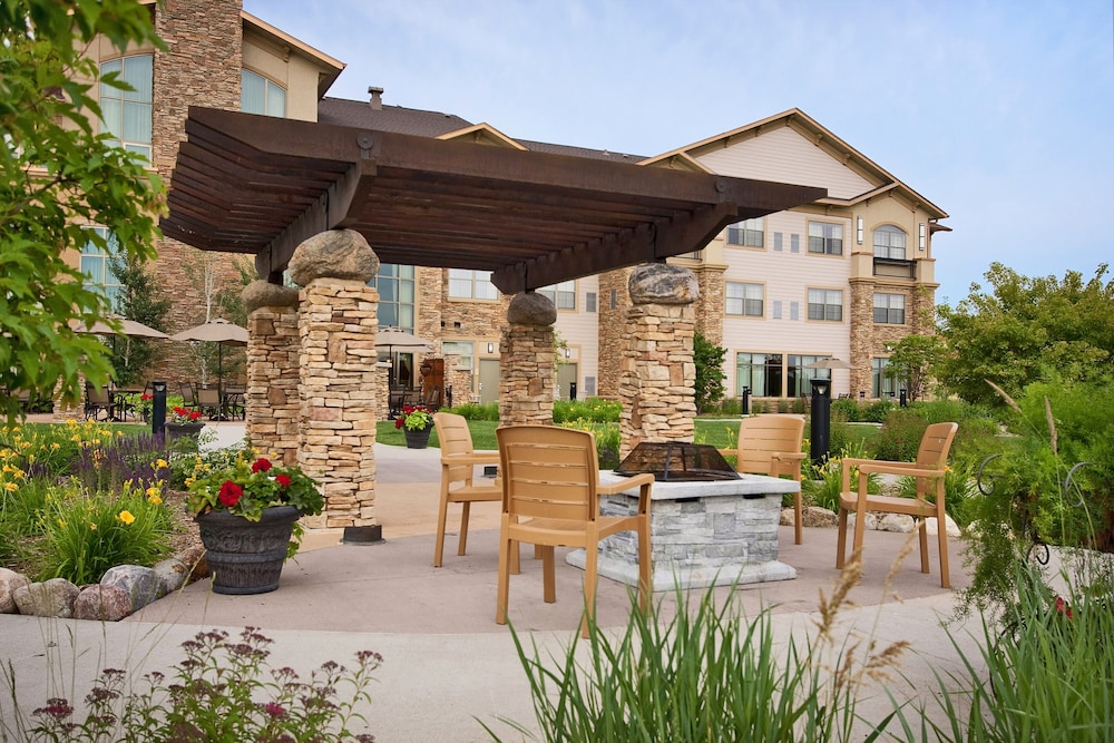 Clubhouse Hotel Suites Sioux Falls 9/67