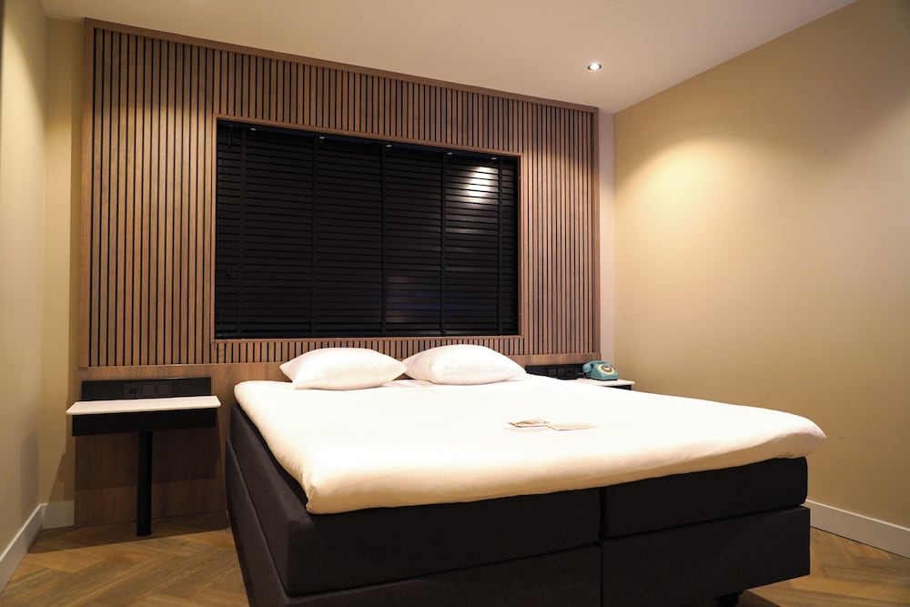Inner, Economy, Queen Bed