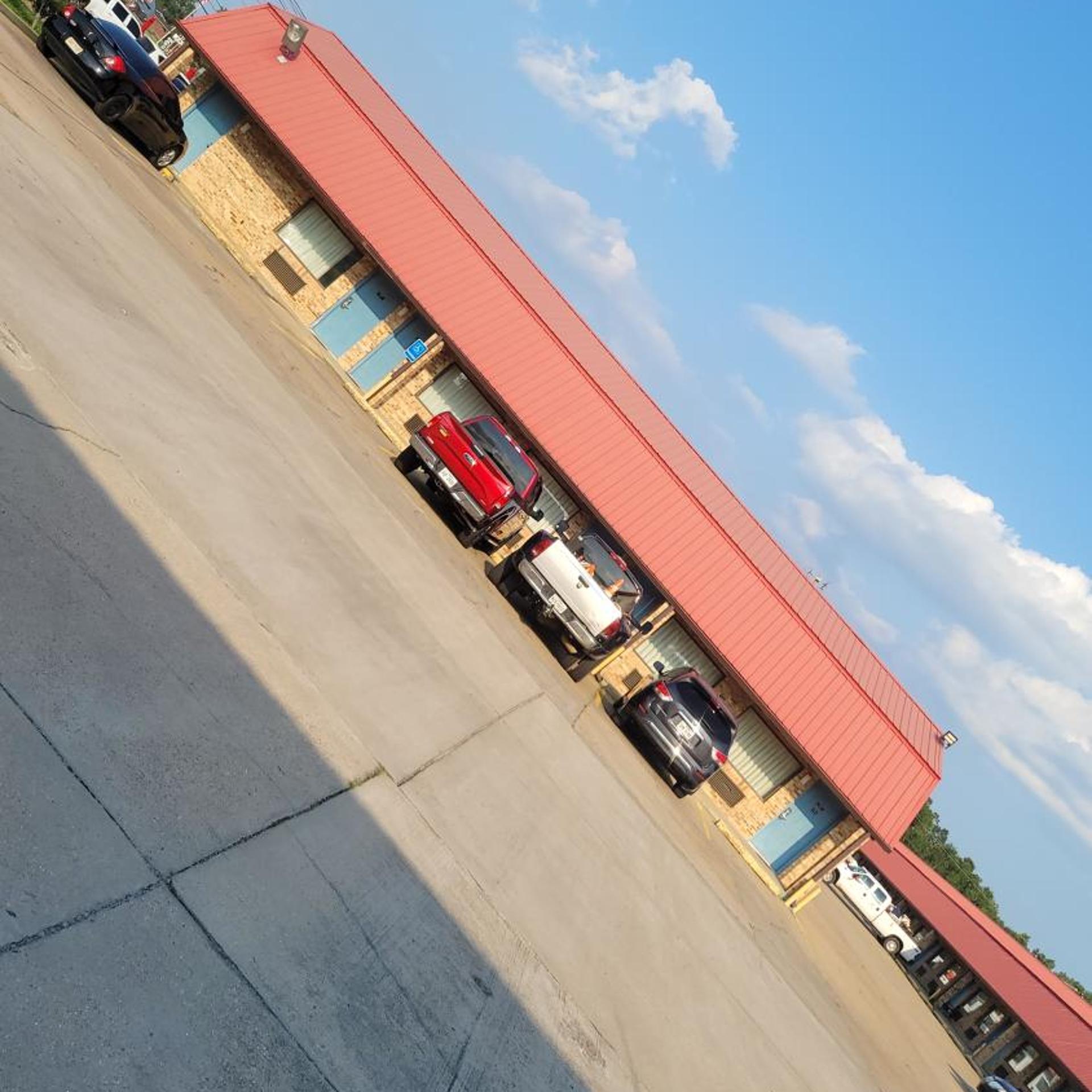 Western Motel 9/10